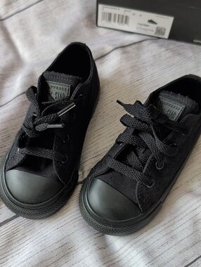 Converse Kids Black Low-Top Sneakers